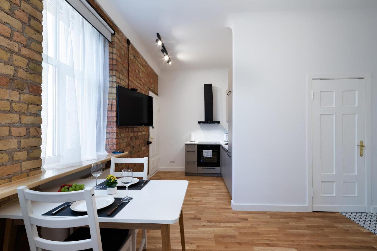 Brivibas House Design Apartments In City Center Riga Exterior photo